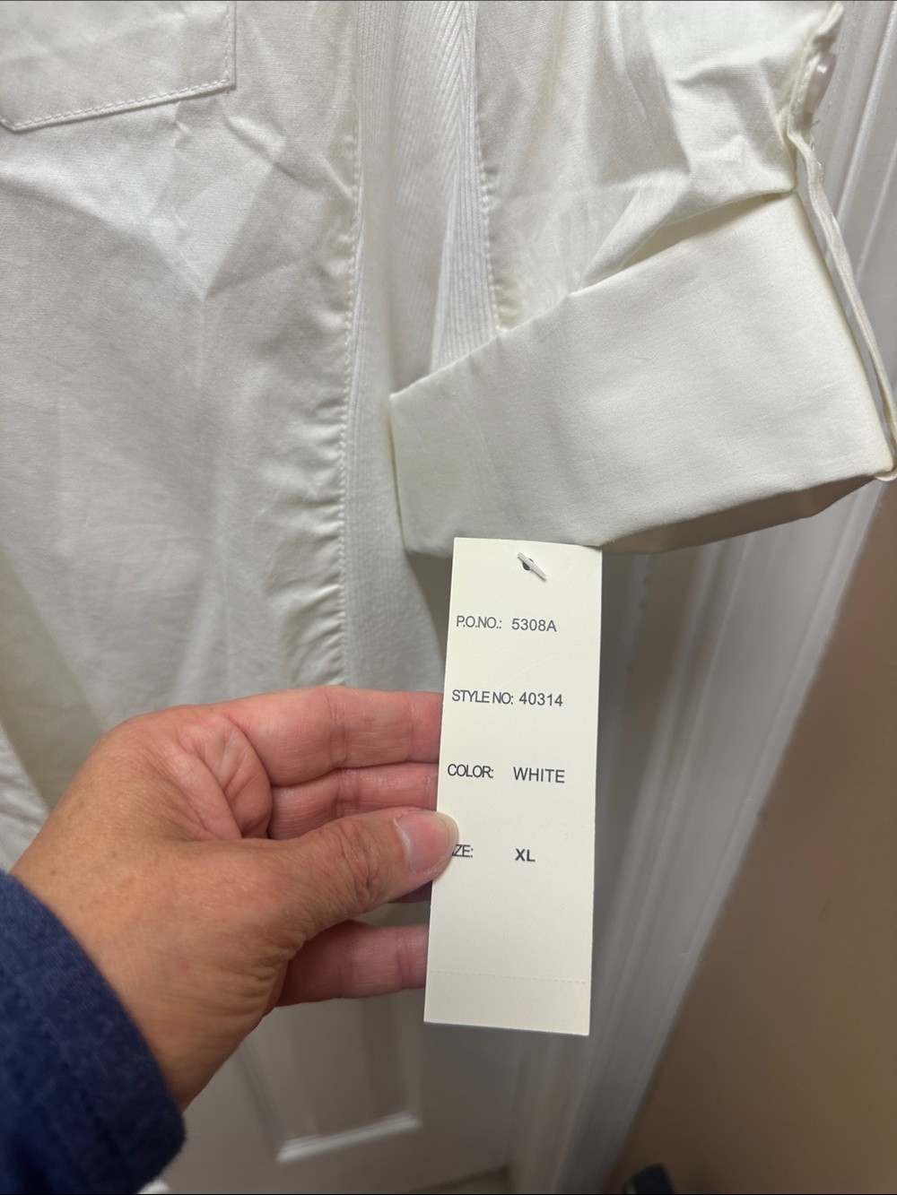Harve Benard White Button-Up Blouse - Picture 3 of 6